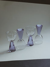 Load image into Gallery viewer, ALEXANDRITE WINE GLASSES, COLOUR CHANGING