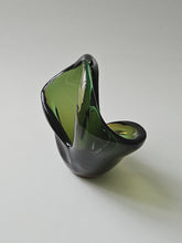 Load image into Gallery viewer, MID CENTURY DISPLAY BOWL