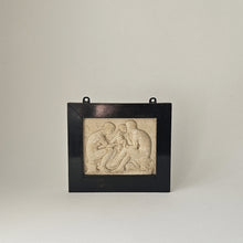 Load image into Gallery viewer, FRAMED RELIEF OF FAMILY