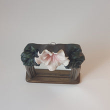 Load image into Gallery viewer, FLOWER MIRROR