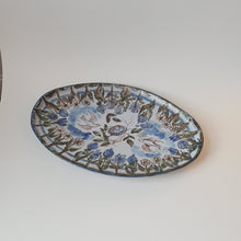 Load image into Gallery viewer, HAND PAINTED SERVING PLATTER