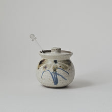 Load image into Gallery viewer, STONEWARE SUGAR POT