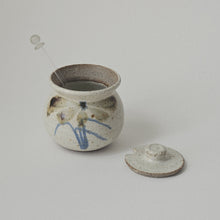 Load image into Gallery viewer, STONEWARE SUGAR POT