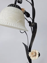 Load image into Gallery viewer, ART NOUVEAU STYLE FLOWER LAMPS