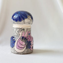 Load image into Gallery viewer, Vintage Ecuadorian Ceramic Pot