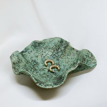 Load image into Gallery viewer, Small Wavy Ceramic Bowl