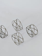 Load image into Gallery viewer, METAL LATTICE NAPKIN RINGS
