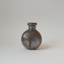 Load image into Gallery viewer, ANTIQUE INDIAN VESSEL

