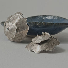 Load image into Gallery viewer, SCULPTURAL EARRINGS
