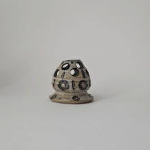 Load image into Gallery viewer, CERAMIC BUD VASE
