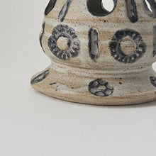 Load image into Gallery viewer, CERAMIC BUD VASE
