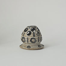 Load image into Gallery viewer, CERAMIC BUD VASE
