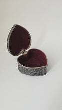 Load image into Gallery viewer, HEART JEWELLERY BOX
