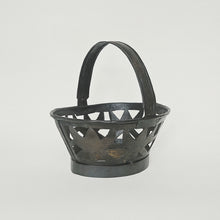 Load image into Gallery viewer, METAL BASKET
