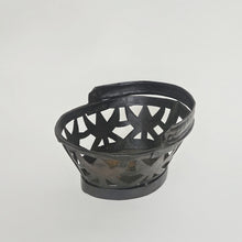 Load image into Gallery viewer, METAL BASKET
