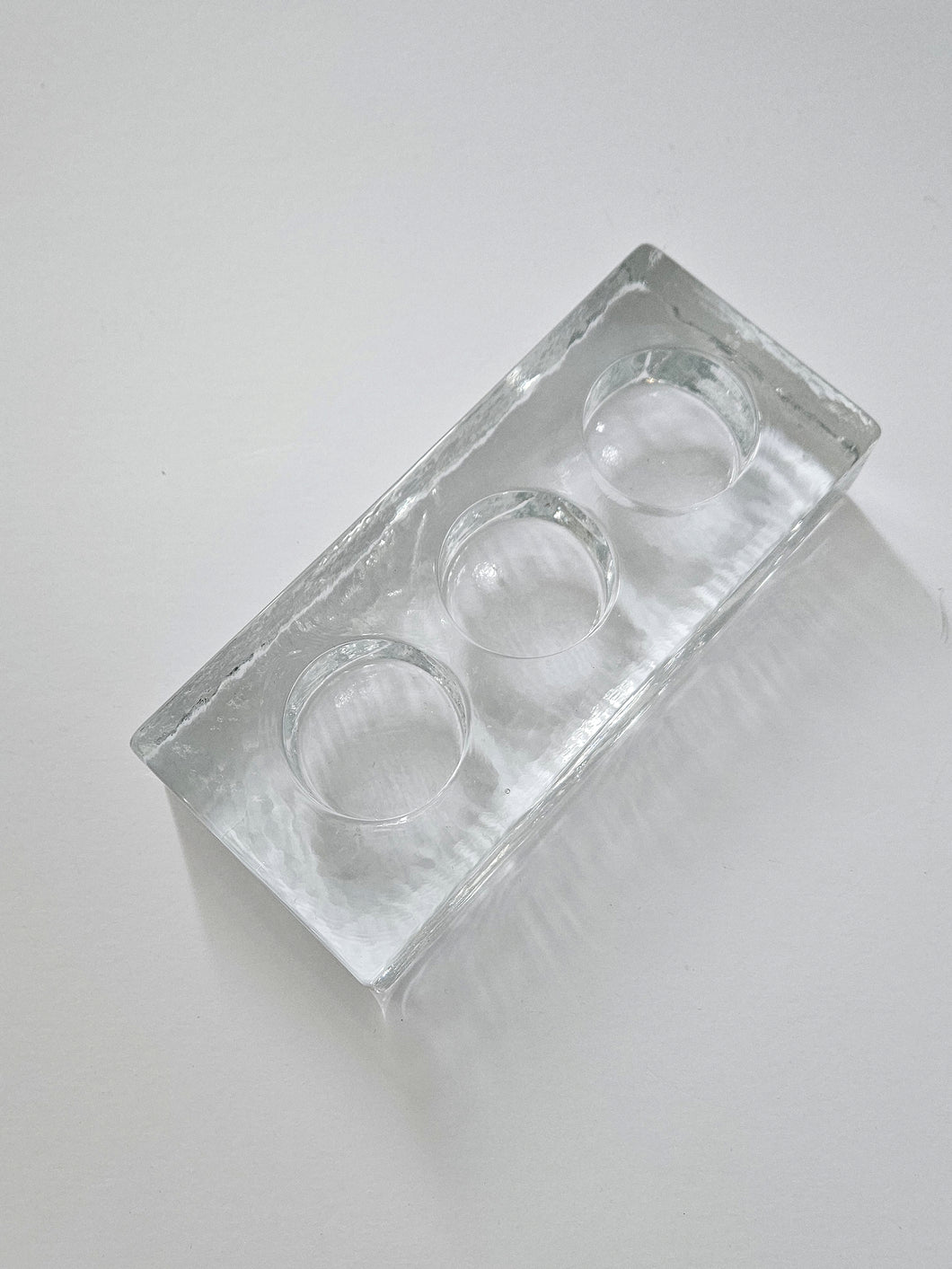 ICE GLASS TEALIGHT HOLDER