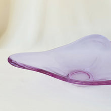 Load image into Gallery viewer, Lilac Alexandrite Glass Bowl
